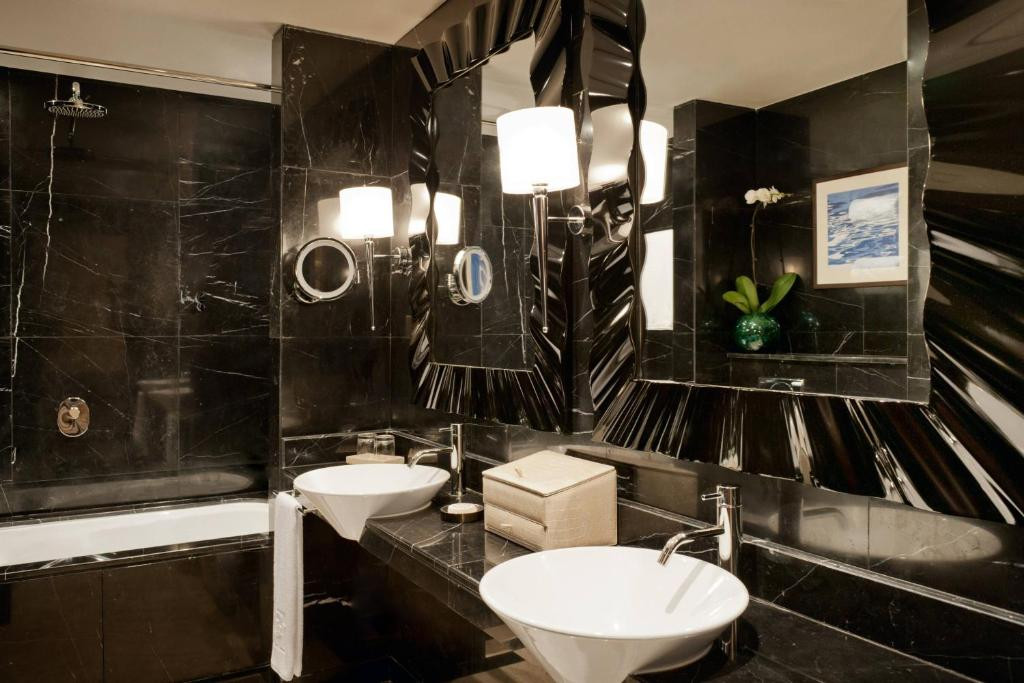 GROSVENOR HOUSE (EX. GROSVENOR HOUSE WEST MARINA BEACH) 5*