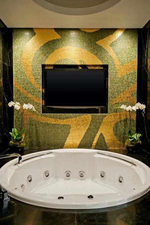 GROSVENOR HOUSE (EX. GROSVENOR HOUSE WEST MARINA BEACH) 5*