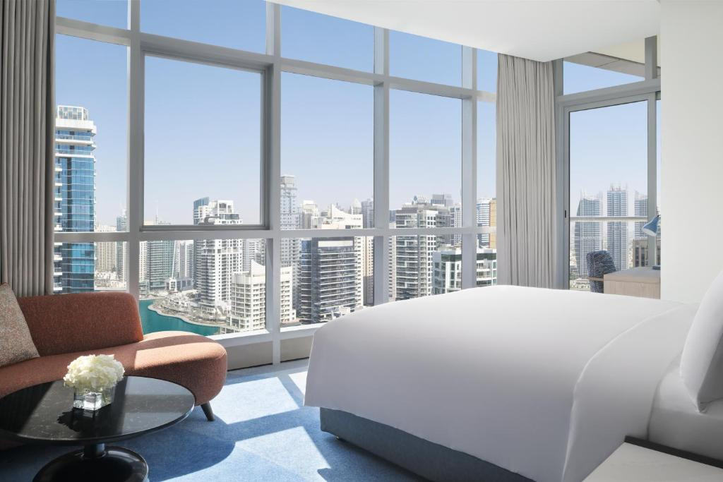 INTERCONTINENTAL DUBAI MARINA 5*