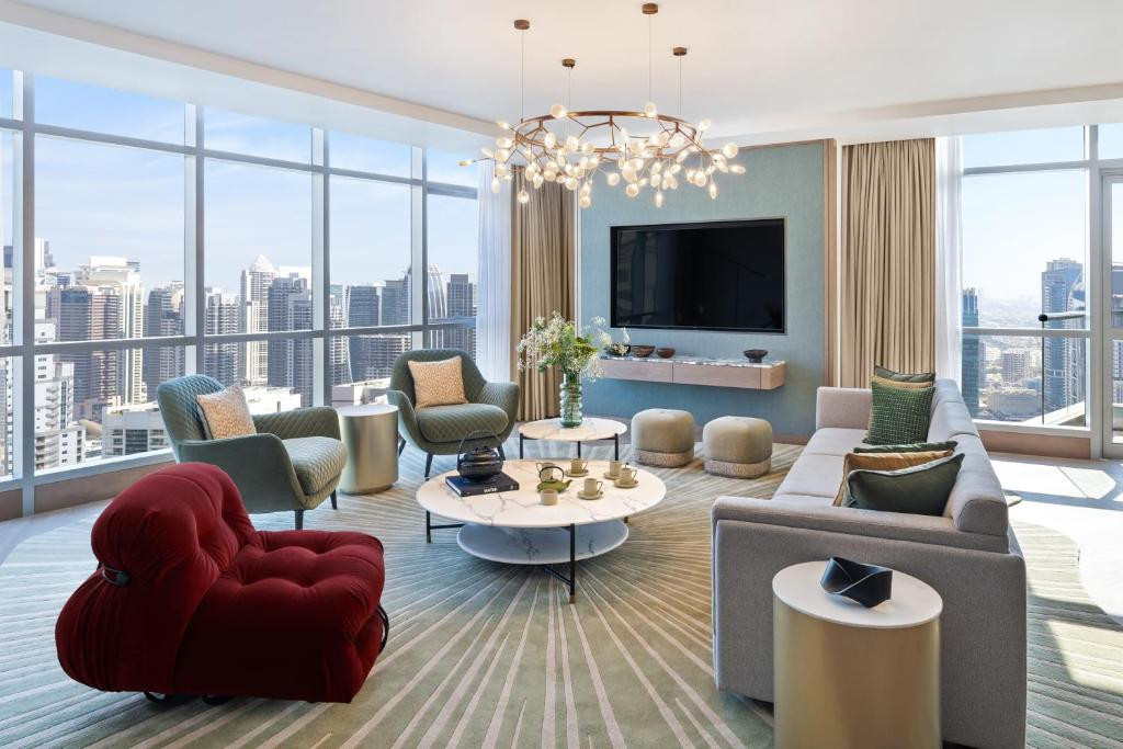 INTERCONTINENTAL DUBAI MARINA 5*