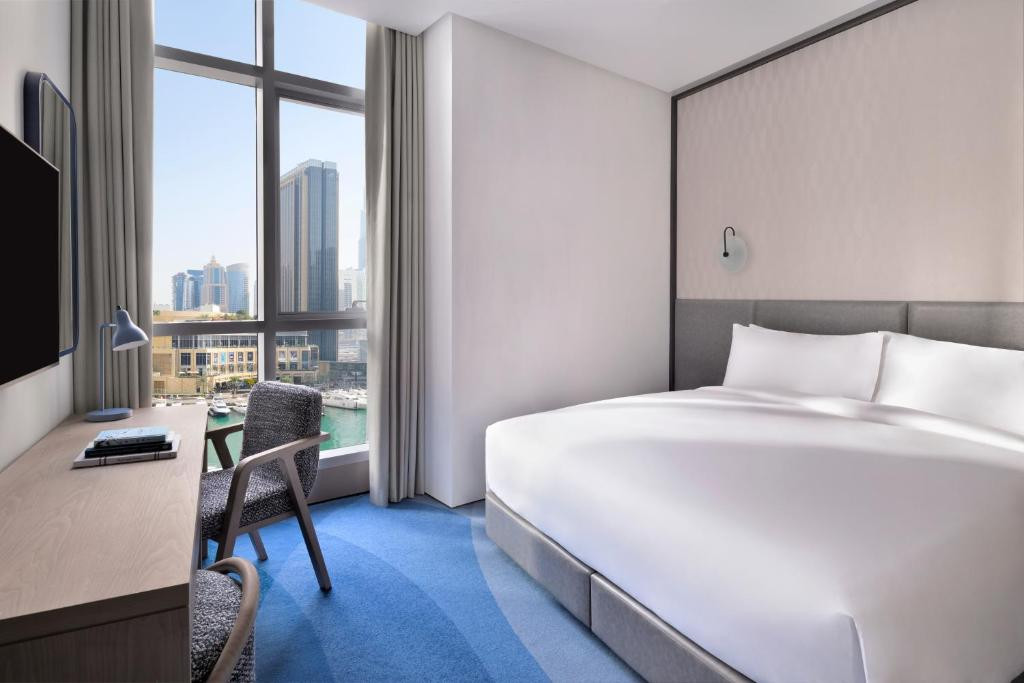 INTERCONTINENTAL DUBAI MARINA 5*