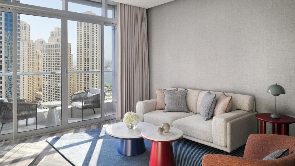 INTERCONTINENTAL DUBAI MARINA 5*