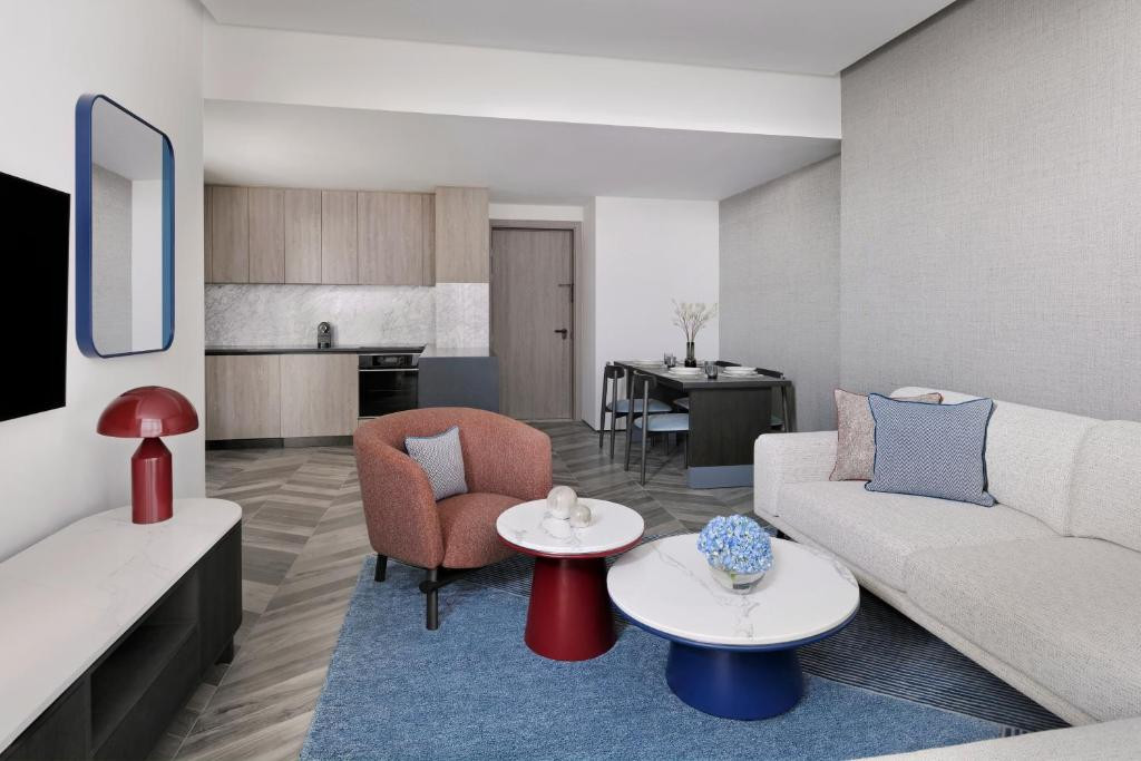 INTERCONTINENTAL DUBAI MARINA 5*