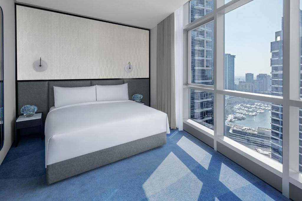 INTERCONTINENTAL DUBAI MARINA 5*