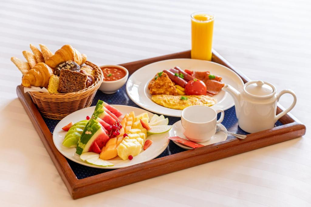 MAJESTIC CITY RETREAT HOTEL (EX. MAJESTIC HOTEL TOWER) 4*