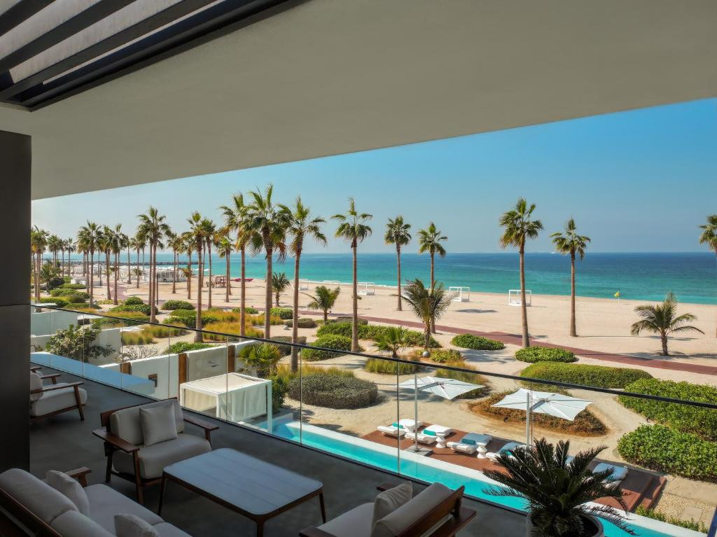 NIKKI BEACH RESORT & SPA 5*