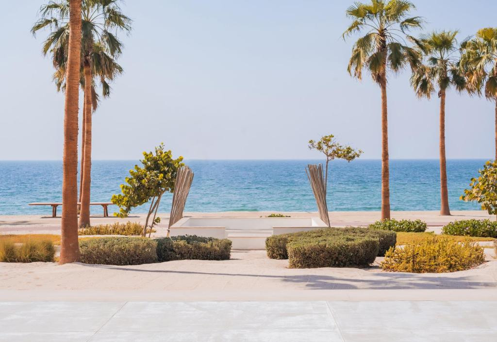 NIKKI BEACH RESORT & SPA 5*