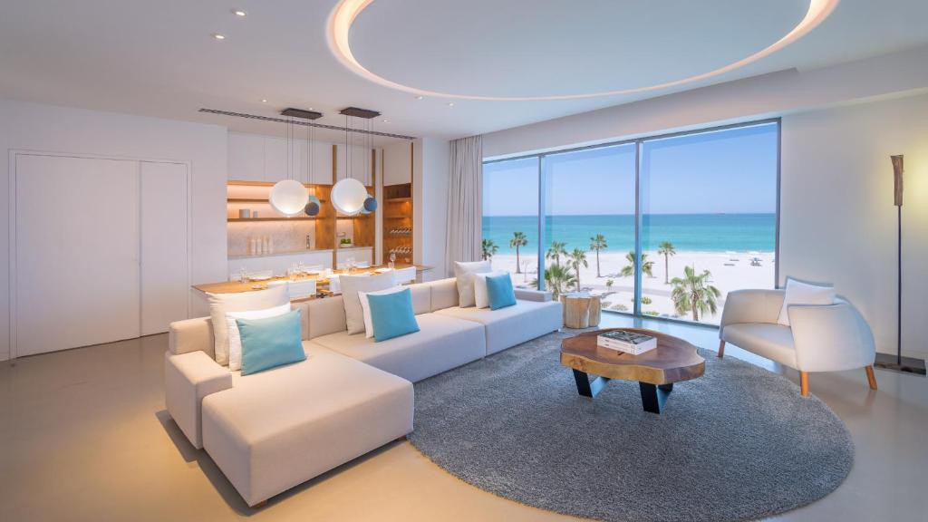 NIKKI BEACH RESORT & SPA 5*