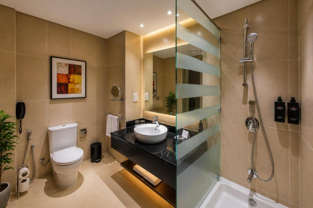 MILLENNIUM CENTRAL DOWNTOWN 4*