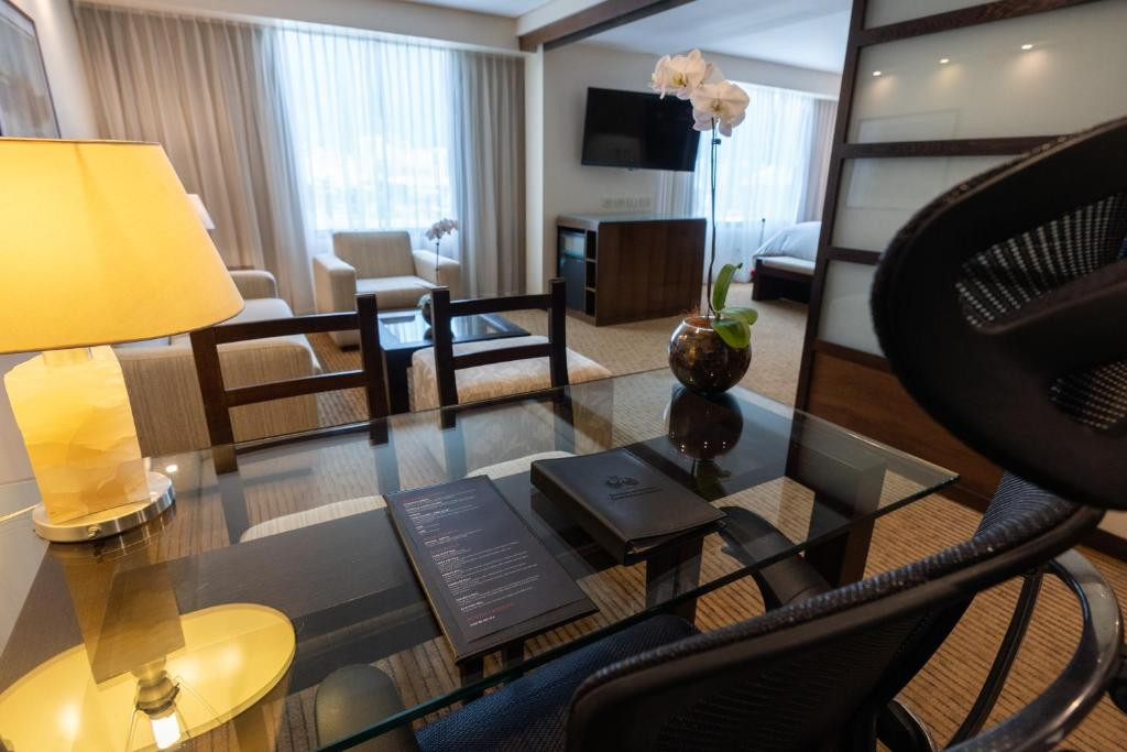 EUROBUILDING HOTEL & SUITES CARACAS 5*