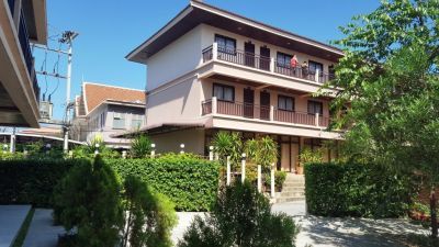 Отель Panupong Hotel