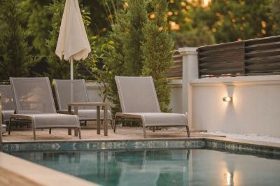 Отель Avilia Suites
