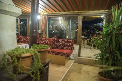 Отель Adora Cave Suites