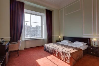 SOLO НА ЛИТЕЙНОМ ПРОСПЕКТ