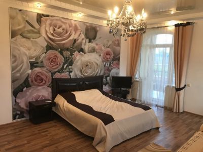 Отель Корона