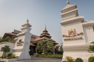 Отель Nampiangdin Boutique Hotel