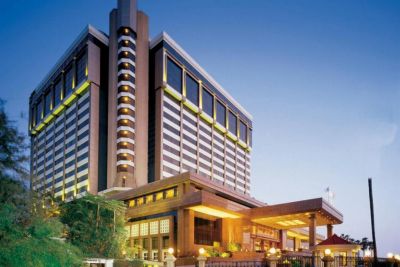 Отель Taj Lands End