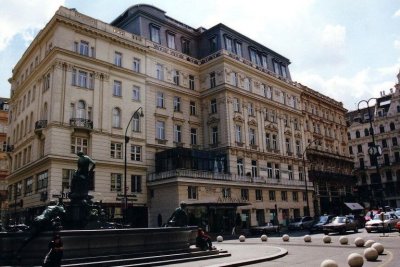 Отель Ambassador
