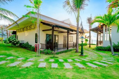 BLOOMING LOTUS RESORT