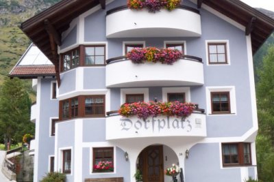 Отель Haus Dorfplatz Galtuer
