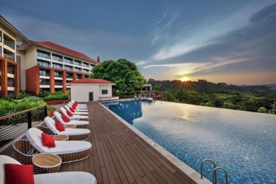 Отель Doubletree By Hilton Goa Panaj