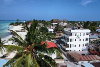 ALUNA BEACH APARTMENTS