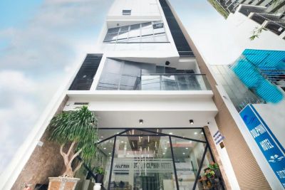 DOLPHIN HOTEL