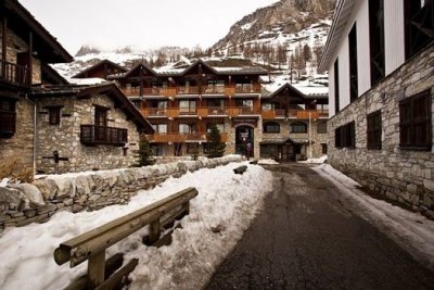 Отель Chalets De Solaise Apt