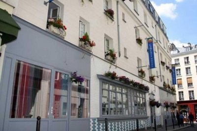 Отель Comfort Hotel Paris La Fayette