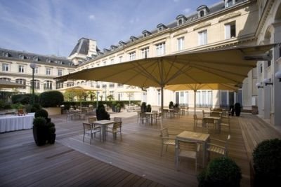 Отель Crowne Plaza Paris Republique