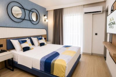 MESONA HOTELS BLUE HILL