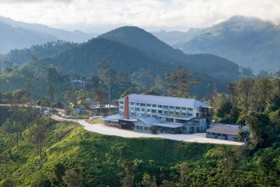 Отель Newburgh Ella The Tea Factory Resort