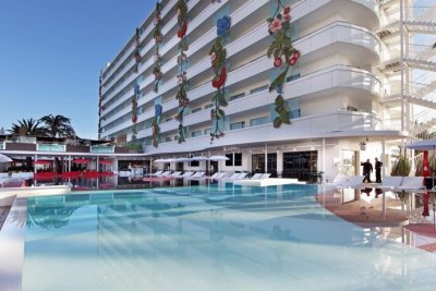 Отель Ushuaia Ibiza Beach