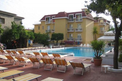 Отель Grand Hotel Parco Del Sole