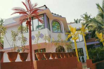 Отель Coconut Grove Royale