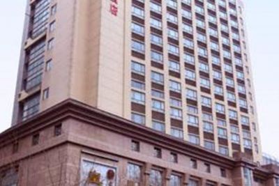 Отель Ramada Plaza Peace Hotel