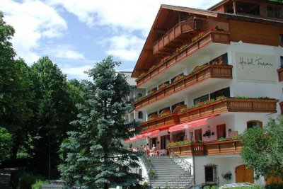 Отель Furian