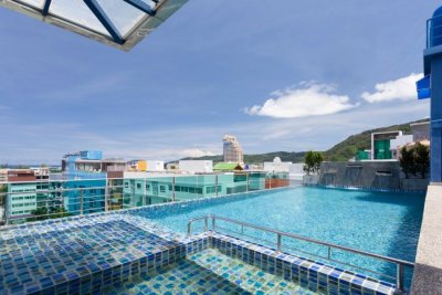 Отель The Sira Grande Patong
