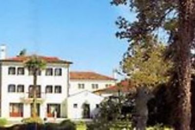 Отель Park Bolognese Villa Pace