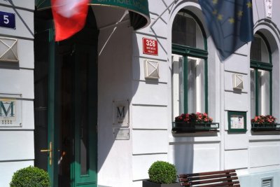 Отель Best Western City Hotel Moran