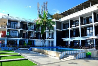 BEACH HOTEL NEELAKANTA