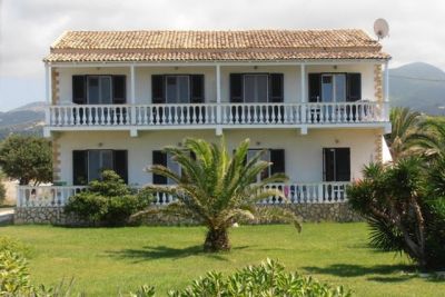 Отель Elli Villa Apt