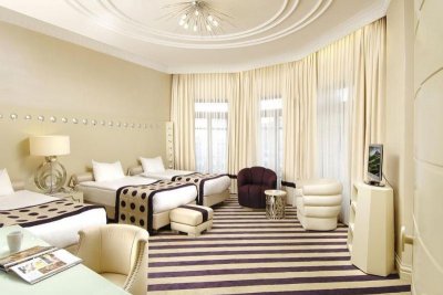 TAXIM HILL (ТАКСИМ ХИЛЛ)