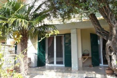 Отель Alice House Barbati Apt