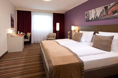 Отель Leonardo Hotel Koln