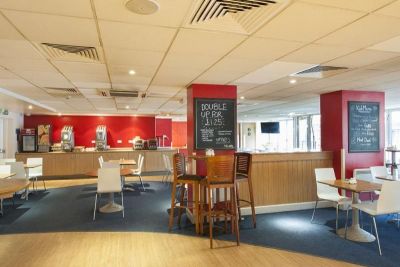 Отель Travelodge London Kings Cross Royal Scot