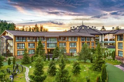 Отель Les Art Resort (Лес Арт Резорт)