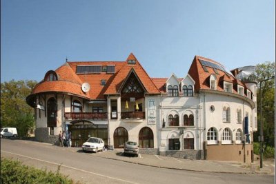 Отель Bastya Wellness