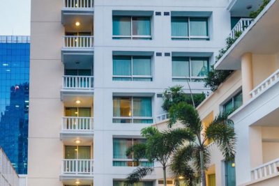 AT EASE SALADAENG (EX. CENTRE POINT SALADAENG)