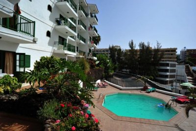 Отель Apartamentos Don Diego
